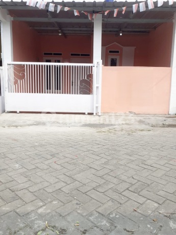 Dijual Rumah siap huni Terenovasi daerah Legok Tangerang