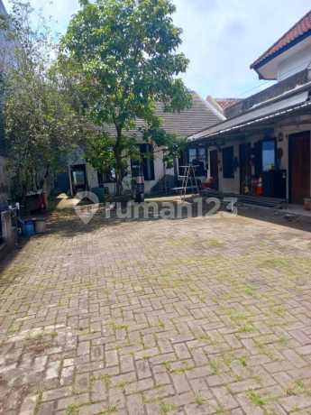 Dream Home in Kebonsari Ready to Live In - Comfortable Environment