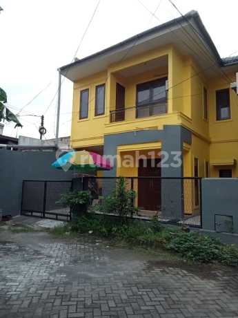 Strategic House in Panjang Jiwo Permai, Suitable for Residence & Boarding