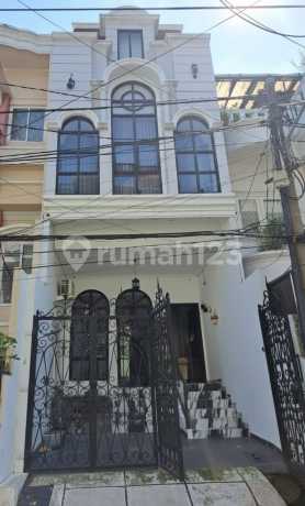 minimalist 3-story semi-furnished new house in Sunter