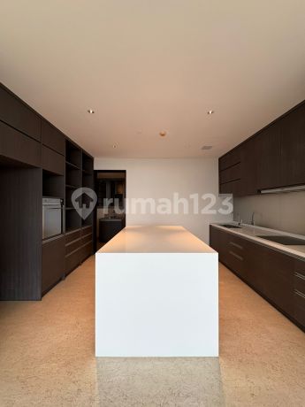 Dijual Casa Domaine Apartment 3 BR Murah Sudirman