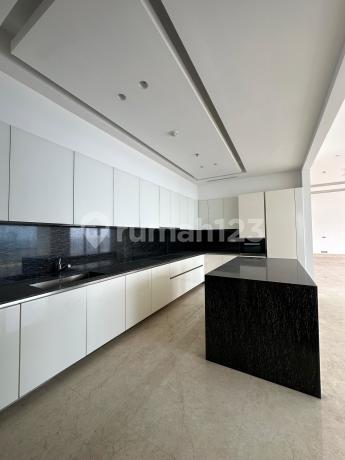 Raffles Residence 4 BR Apartment Kuningan Jakarta 