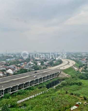 For Sale at a Loss Silk Town Apartment Graha Raya Bintaro For Sale at a Loss Silk Town Apartment Graha Raya Bintaro