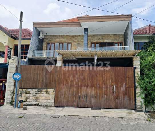 Affordable Minimalist House Strategically Located Near Petra University Affordable Minimalist House Strategically Located Near Petra University