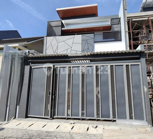 Rumah Baru Gress Di Griya Kebraon Dekat Grand Harvest Wiyung Babatan