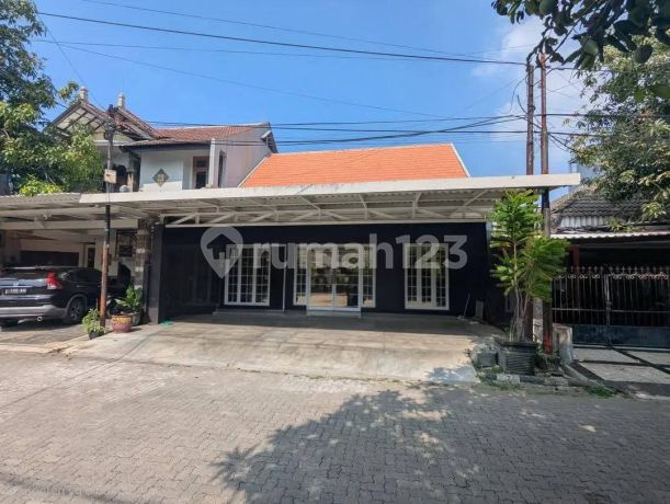 Dibawah Pasar, Rumah Bekas Kantordi Ketintang Permai Dibawah Pasar, Rumah Bekas Kantordi Ketintang Permai