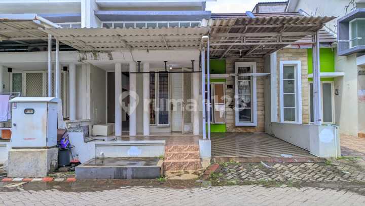 Dibawah Pasar, Rumah Minimalis Siap Huni di Wisata Mangrove