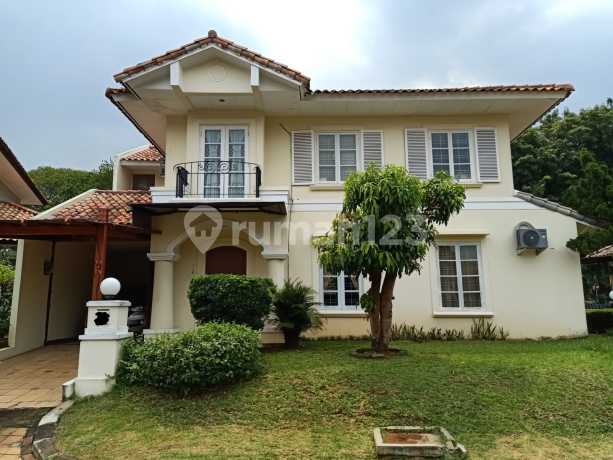 Rumah 2 Lantai di Taman Provance Bsd