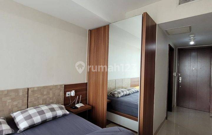Dijual cepat U Residence 2 studio furnished, supermall karawaci