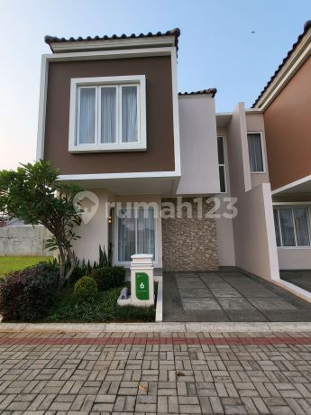 Dijual Cepat Rumah Mewah 2 Lantai Di Villa Tanara, Kunciran Dijual Cepat Rumah Mewah 2 Lantai Di Villa Tanara, Kunciran