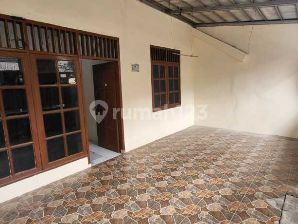 Dijual Murah Rumah 1.5 Lantai Di Puri Dewata Indah, Cipondoh