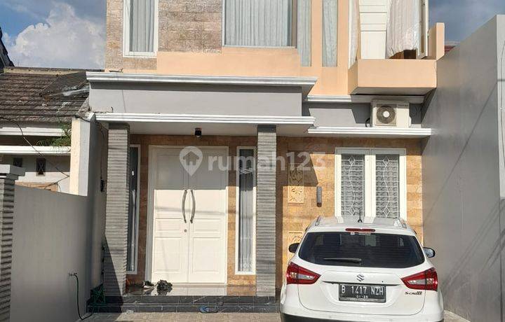 Dijual Rumah 2 Lantai Sudah Semi Furnished di Villa Rizki Ilhami