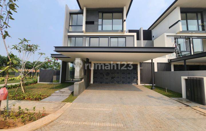 Rumah Super Premium Di Cluster Lyndon, Nava Park, Bsd City