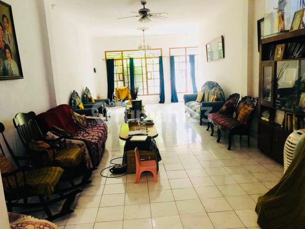 Rumah Tua di Jalan Cibeber Dekat Scbd Selong, Kebayoran Baru Rumah Tua di Jalan Cibeber Dekat Scbd Selong, Kebayoran Baru