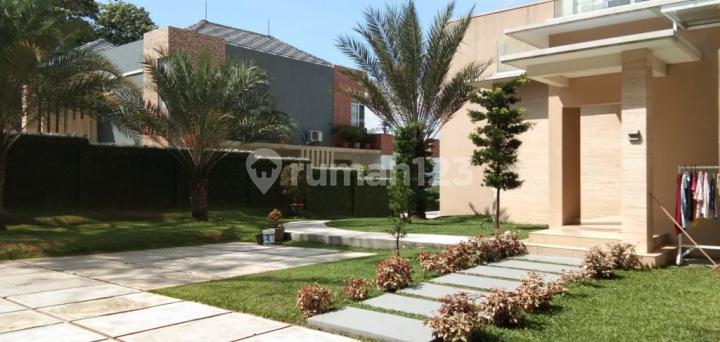 Villa Sultan best view 3 gunung Gede/Salak/Pangrango di Cluster Northridge Golf Sentul CIty