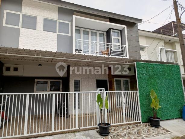 Good boarding house, fully furnished, suitable for investment in Bintaro. Good boarding house, fully furnished, suitable for investment in Bintaro.