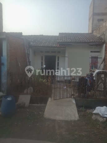 Jual Rumah di Villa mutiara jaya bekasi SHM (C0991)