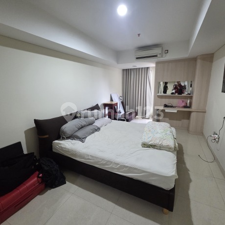 Apartemen Studio Tengah Kota Lantai 7 Pinnacle Pandanaran Semarang