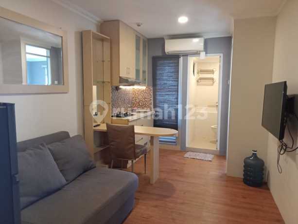 Disewakan Apartemen Gading Nias 2BR Furnish Interior Disewakan Apartemen Gading Nias 2BR Furnish Interior