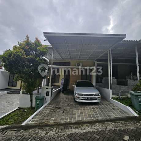 Dijual Rumah Full Furnished di Pandanaran Hills Tembalang Semarang