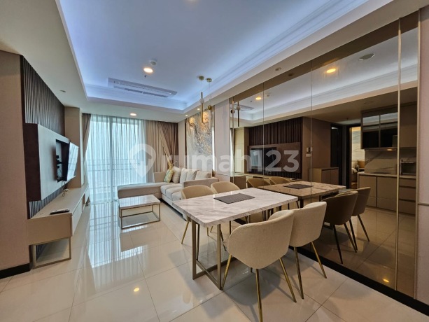 For Sale, Luxurious 2-Bedroom, 2-Bathroom Fully Furnished Apartment at Casa Grande Residence, Kota Kasablanka.
