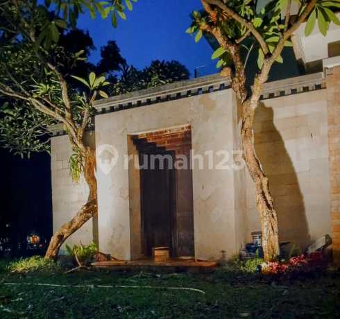 Rumah Bergaya Mediteranea Siap Huni Rumah Bergaya Mediteranea Siap Huni