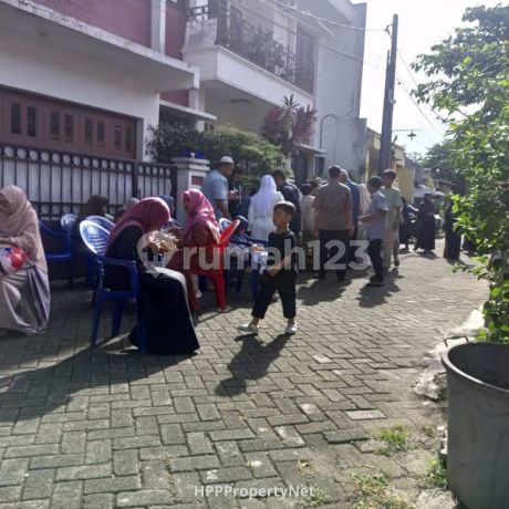 Dijual Cepet  Rumah di Kompleks sekneg Blok A, Pinang, Kebon nanas kota Tangerang, banten. 