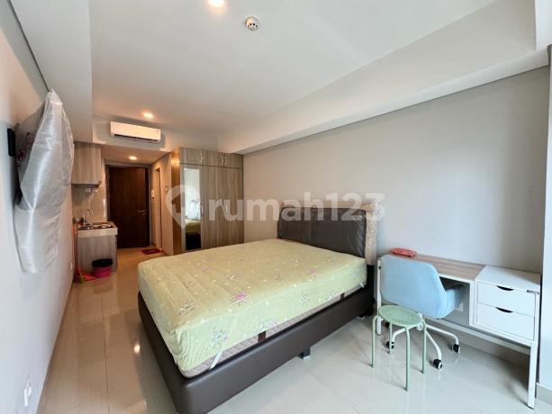 Bellevue Place Apartment Mt Haryono Studio Type South Jakarta