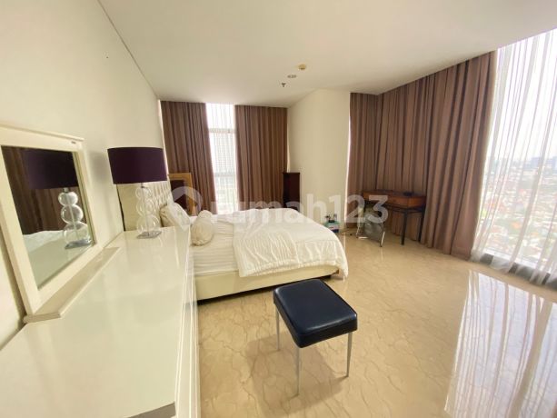 Dijual Lavenue Tower Utara 3Br. Lantai Tinggi & Fully Furnished! Dijual Lavenue Tower Utara 3Br. Lantai Tinggi & Fully Furnished!