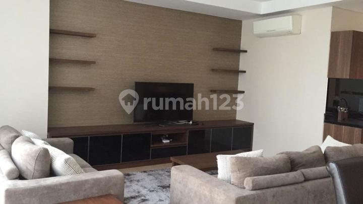Disewakan Apartment Lavenue South Tower 3Bed + Maidroom. High-Floor Fully Furnished!