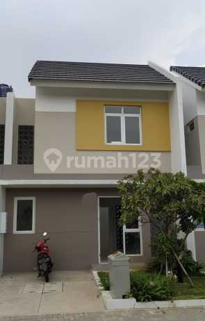 Termurah Rumah 2 Lantai Cluster Dayana Summarecon, Bandung