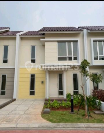 Rumah Di Carrillo Residence 2 Lantai Sudah Rapih Siap Huni Rumah Di Carrillo Residence 2 Lantai Sudah Rapih Siap Huni
