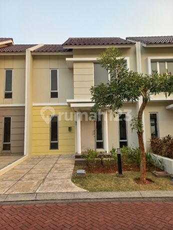 Rumah di Carrillo Residence 2 Lantai Bagus Utara Rapih Siap Huni Rumah di Carrillo Residence 2 Lantai Bagus Utara Rapih Siap Huni