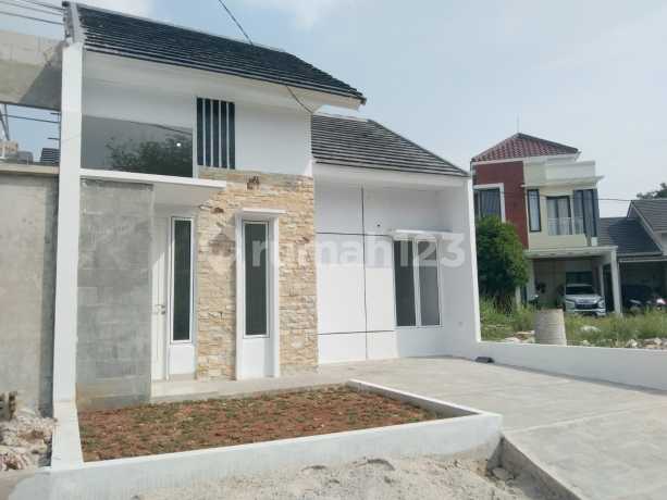 Cluster Residence 27 Bekasi Rumah Minimalis Modern Samping Grand Wisata Promo 5 Juta All In Cluster Residence 27 Bekasi Rumah Minimalis Modern Samping Grand Wisata Promo 5 Juta All In