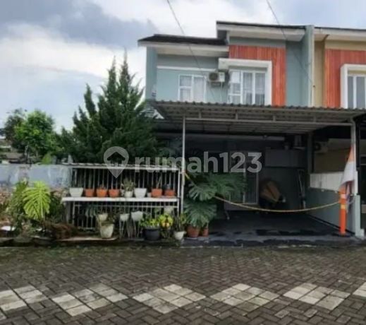 Rumah 2 Lantai Di D'Leaf Permata Bintaro Siap Huni