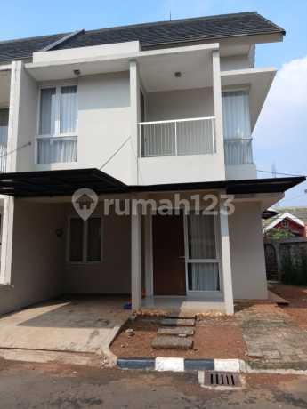 Rumah Hook Bagus SHM Dekat Bintaro