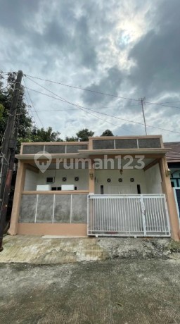 Dijual Cepat!! Rumah Baru Renov Minimalis Modern di Pondok Pekayon Indah Bonus Lengkap Harga 780 Juta Nego! (Rcd 235) Dijual Cepat!! Rumah Baru Renov Minimalis Modern di Pondok Pekayon Indah Bonus Lengkap Harga 780 Juta Nego! (Rcd 235)