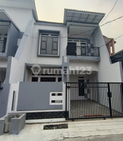 Harga Terjangkau! Rumah 2 Lantai Dekat Summarecon Bekasi, Cuma 5 Menitan! (Rcd 295) Harga Terjangkau! Rumah 2 Lantai Dekat Summarecon Bekasi, Cuma 5 Menitan! (Rcd 295)