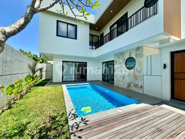 Villa Baru 2 Lantai 3 Kamar Tidur Villa Baru 2 Lantai 3 Kamar Tidur