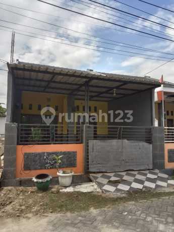 DIJUAL BUTUH CEPAT LAKU RUMAH DEKAT BANDARA JAYA REGENCY SEDATI LEE 14