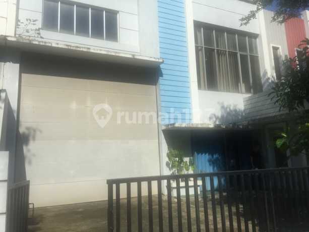 Di sewakan gudang taman tekno BSD 