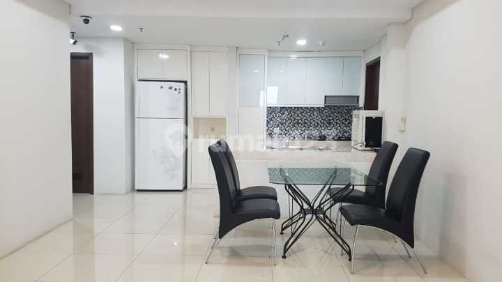 Apartemen St Moritz Type Royal Suite, Semi Furnish. 3 Bedroom