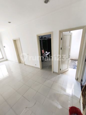 Termurah Se Pondok Hijau Golf- Siapa Cepat Dia Dapat - Rumah Rapi Siap Huni- Dekat Cluster Topaz Chalcedony Chrysocolla Ruby Crystal Beryl Il Lago Fiordini Scientia Faraday Newton Vivaldi