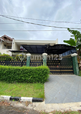 Rumah 2 Lantai Luas 400 m² Siap Huni di Bukit Cinere Indah Rumah 2 Lantai Luas 400 m² Siap Huni di Bukit Cinere Indah