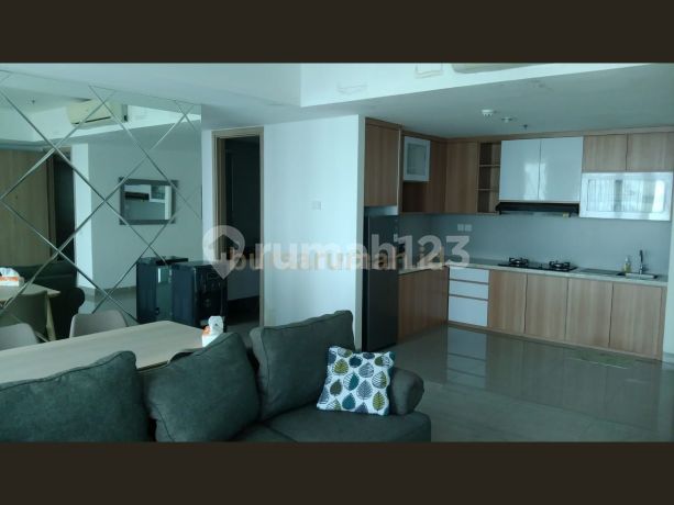 Disewa Apartemen Millenium Village Hillcrest 3BR Full Furnished View Golf Dekat UPH