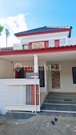 Dijual Rumah Baru (Full Renovasi)**Lokasi Graha Indah Medokan Ayu Rungkut Surabaya* Dijual Rumah Baru (Full Renovasi)**Lokasi Graha Indah Medokan Ayu Rungkut Surabaya*