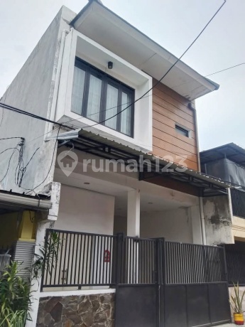 Rumah 2 Lantai Minimalis di Perumahan Gunungsari Indah ( Gsi )- Wiyung Surabaya*