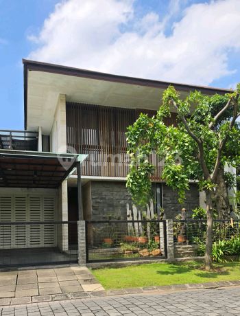 Rumah Mewah Full Marmer di Graha Natura Surabaya Barat - Siap Huni Rumah Mewah Full Marmer di Graha Natura Surabaya Barat - Siap Huni