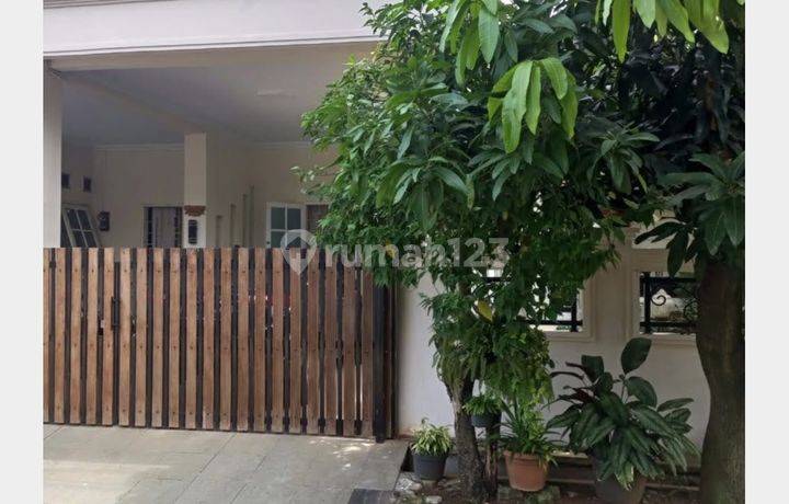 Dijual rumah siap huni full furnished dalam cluster di mahkota Simprug Ciledug