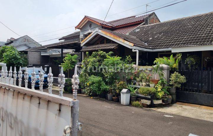 Rumah di Komplek Graha Permai Ciputat Tangerang Selatan 